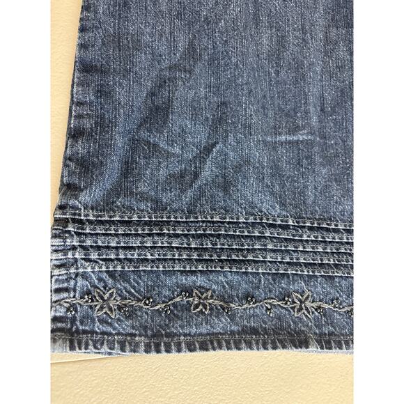 J. Jill Denim Top Shirt Jacket Accented with Beaded Hemline 3/4 Sleeves Size M - Picture 5 of 11